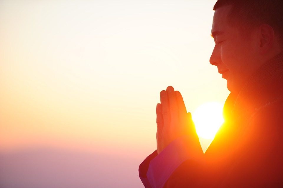 Tipy pro úspěšnou meditaci pro začátečníky. Uklidněte svou mysl