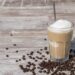 Letní osvěžení: domácí recepty na frappe, cold brew i affogato