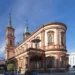 Katedrála Božského Spasitele v Ostravě s dvojicí věží; skutečná archivní fotografie